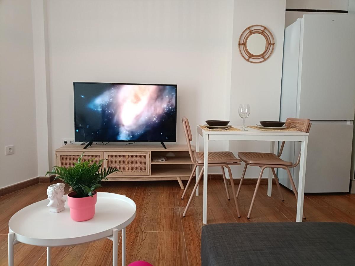 Apartamento Happy Street Socuellamos ภายนอก รูปภาพ